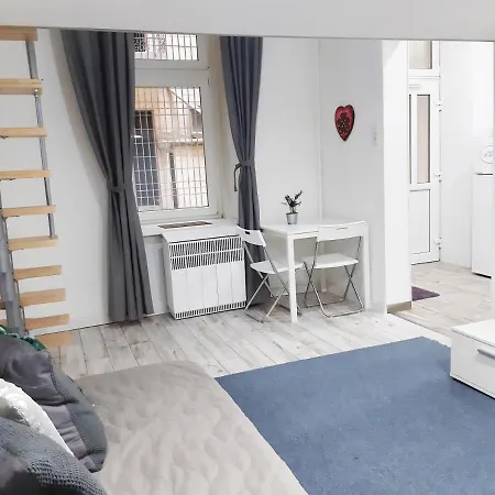 Oriental Near Gozsdu Udvar * Budapest